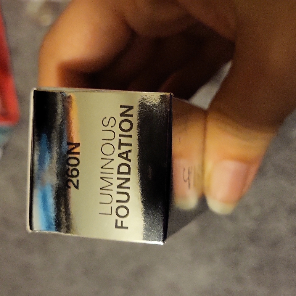 Anastasia Beverly Hills Foundation shade 260 N